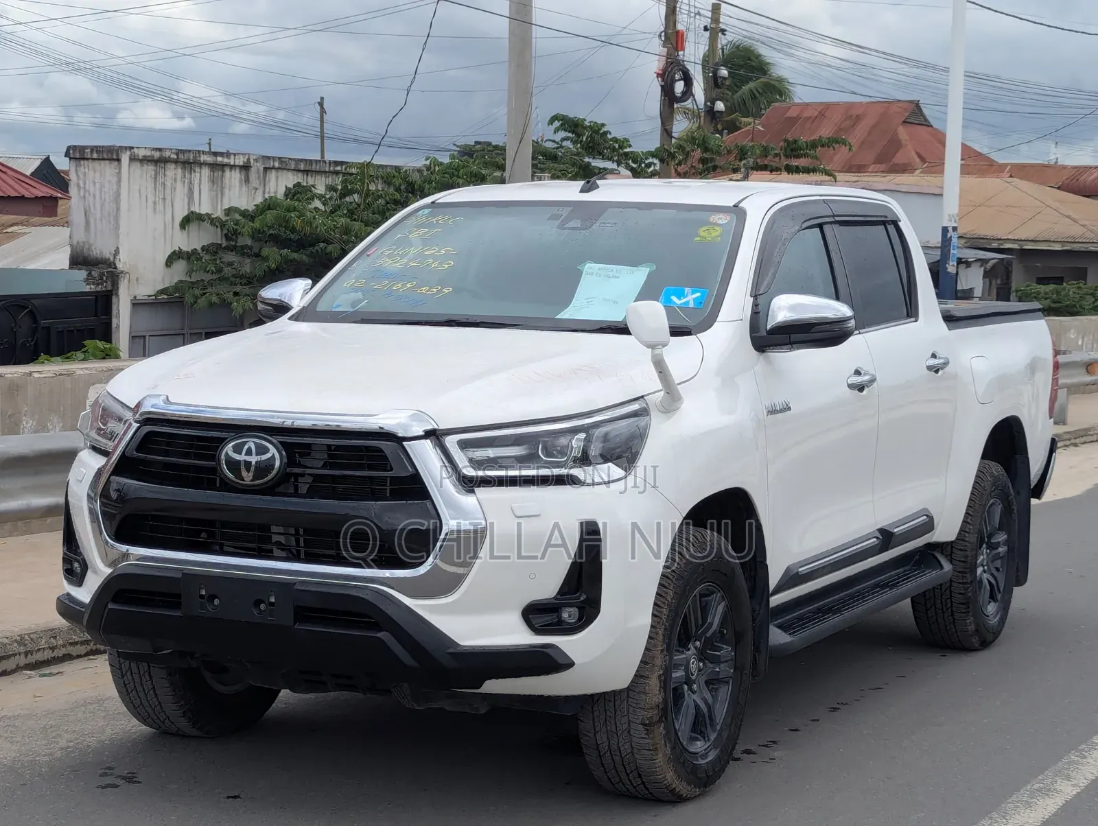 Toyota Hilux 2019 White