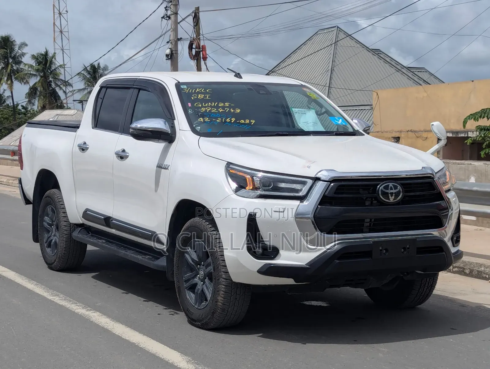Toyota Hilux 2019 White