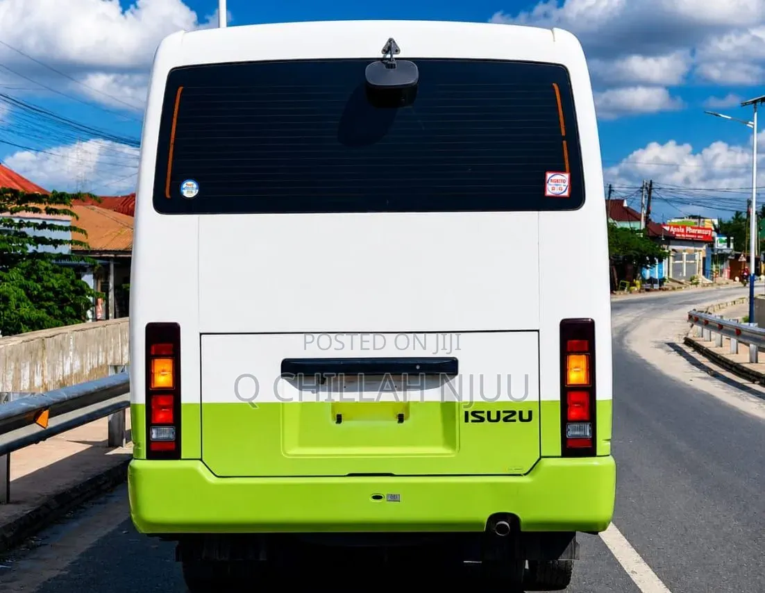 Nissan Civilian 2002