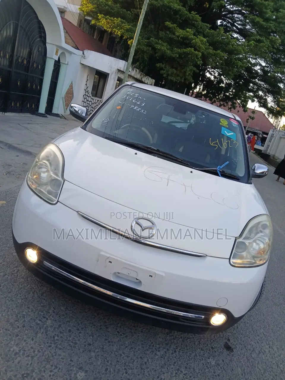 Mazda Verisa 2010 White