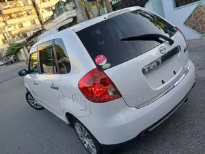Mazda Verisa 2010 White