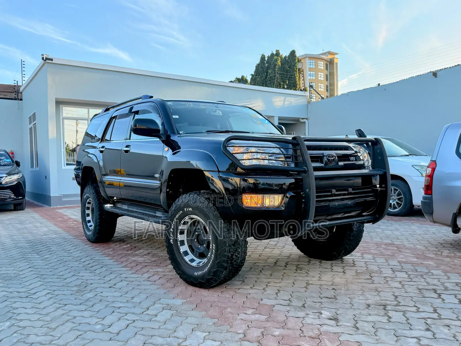 Toyota Hilux Surf 2004 Black