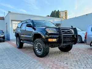 Toyota Hilux Surf 2004 Black
