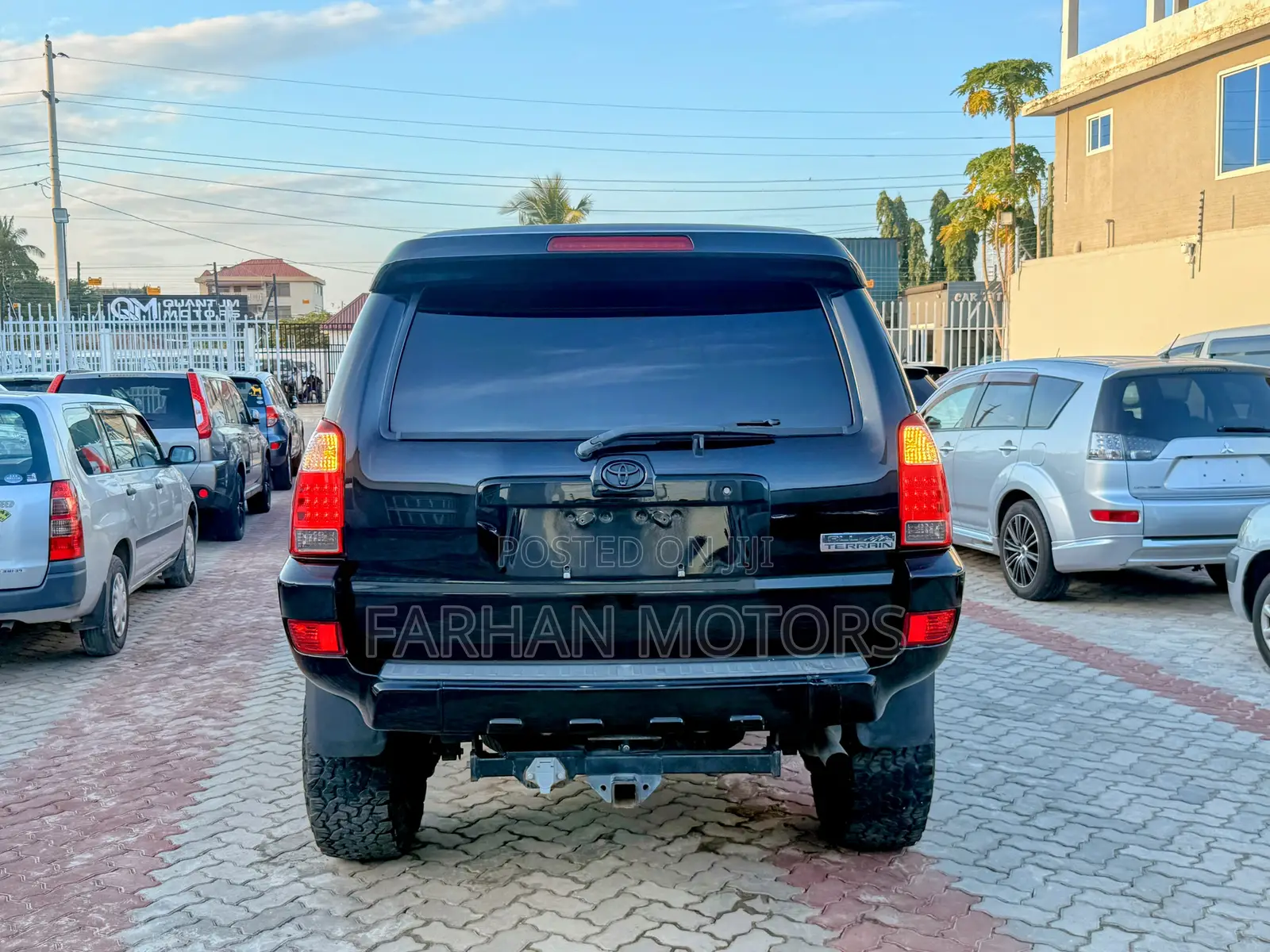 Toyota Hilux Surf 2004 Black