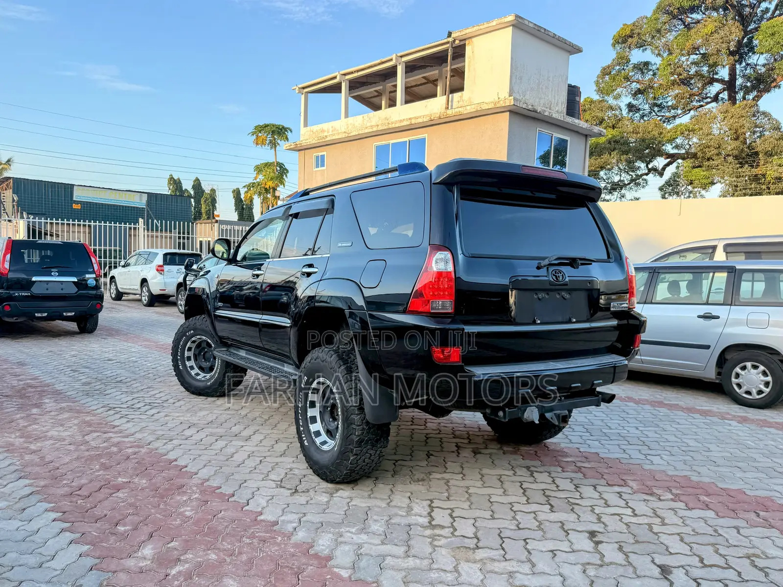Toyota Hilux Surf 2004 Black