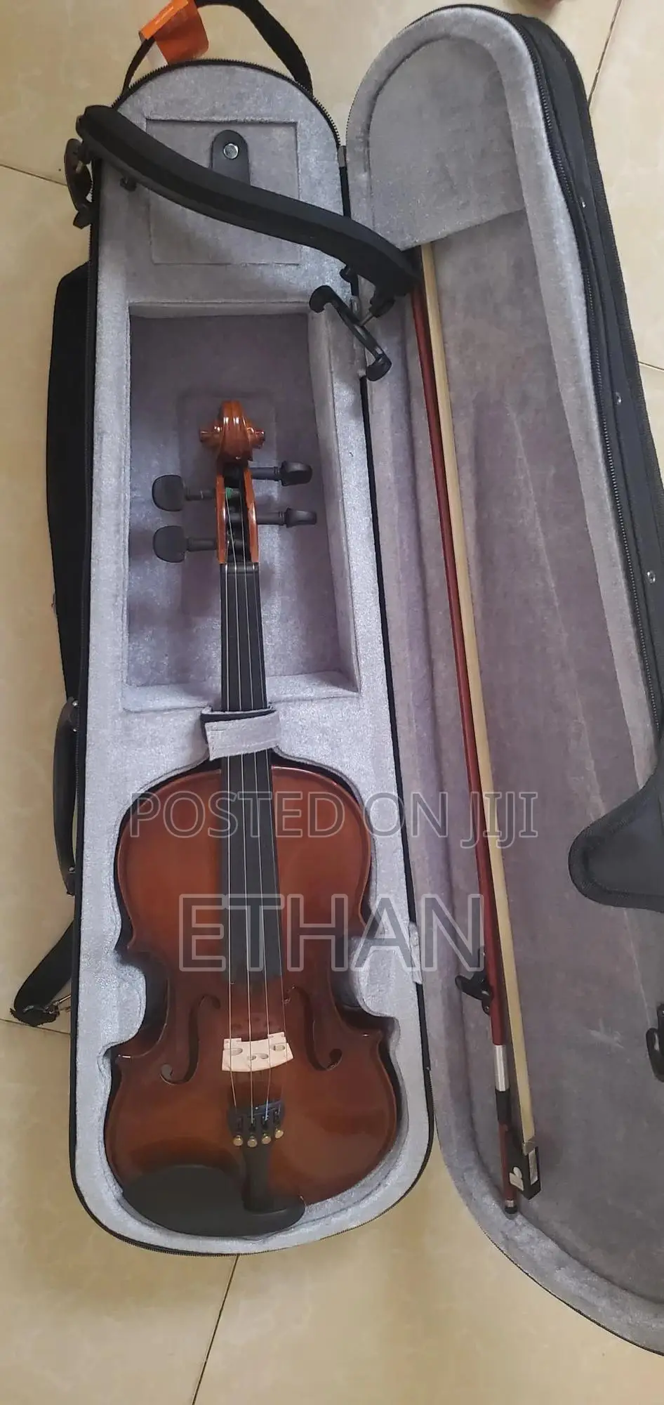 4/4 Synwin Violin Complete Set With Bow, Rosin Shoulder Rest