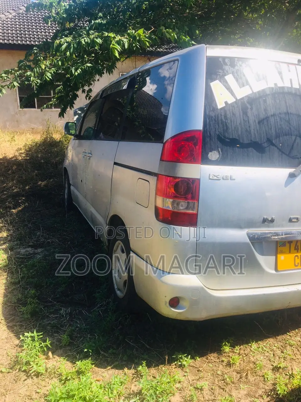 Toyota Noah 2003 Silver