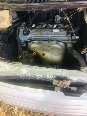Toyota Noah 2003 Silver