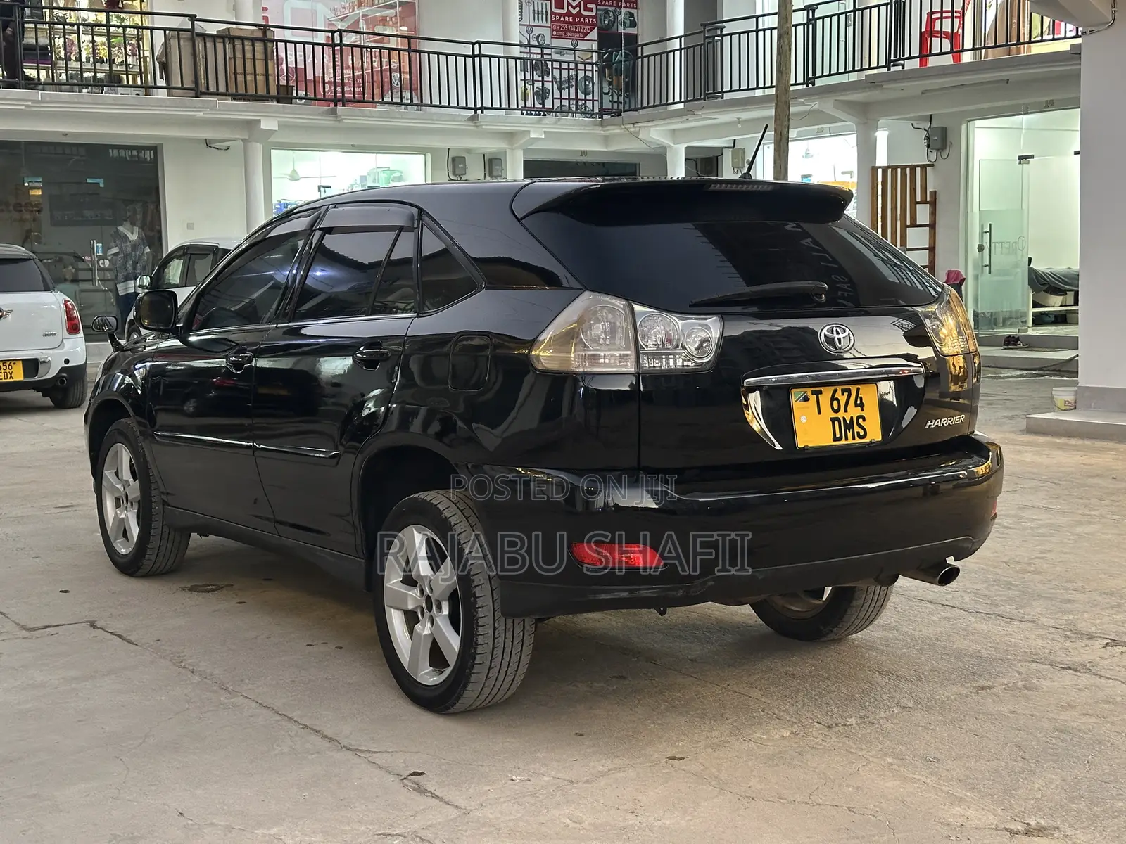 Toyota Harrier 2.4 2005 Black