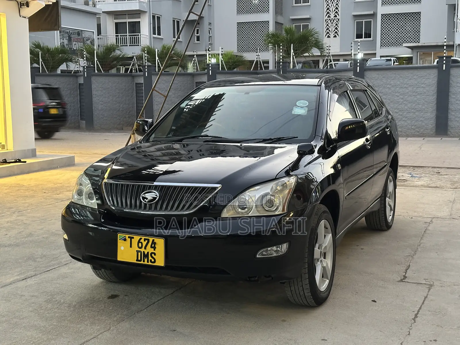 Toyota Harrier 2.4 2005 Black