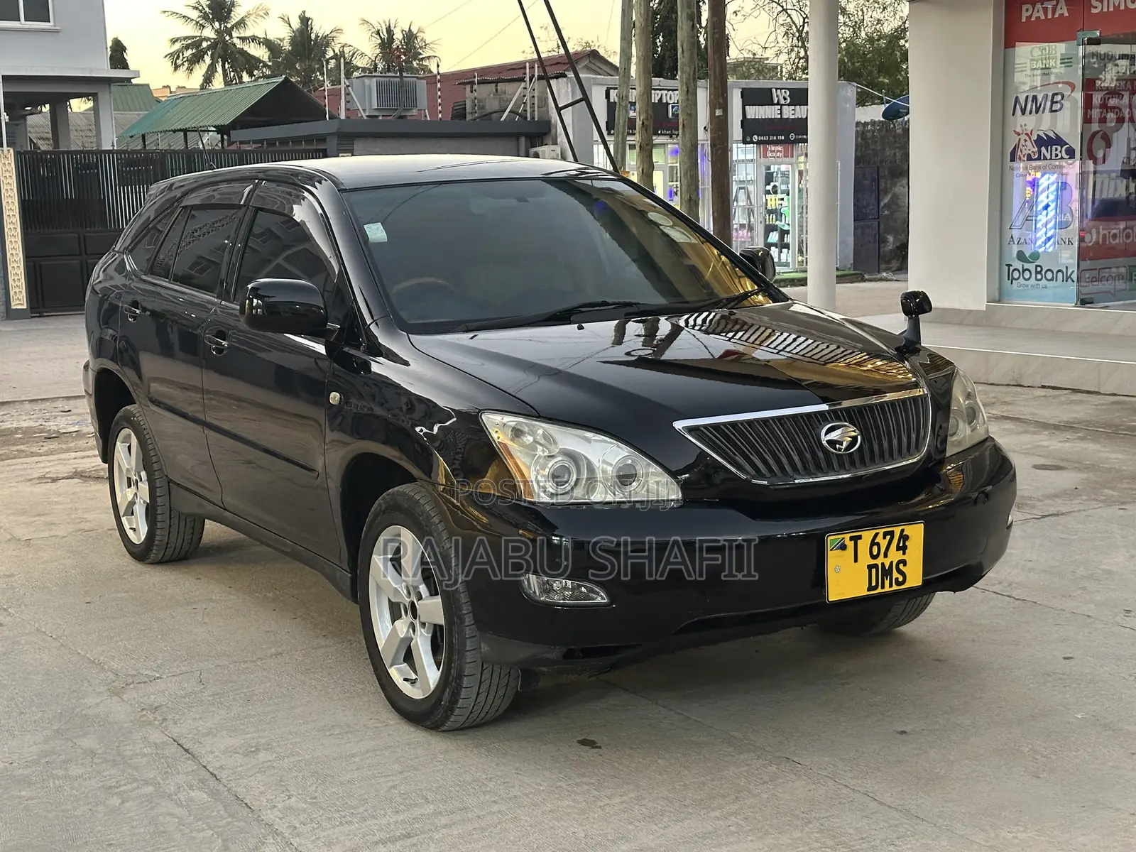 Toyota Harrier 2.4 2005 Black