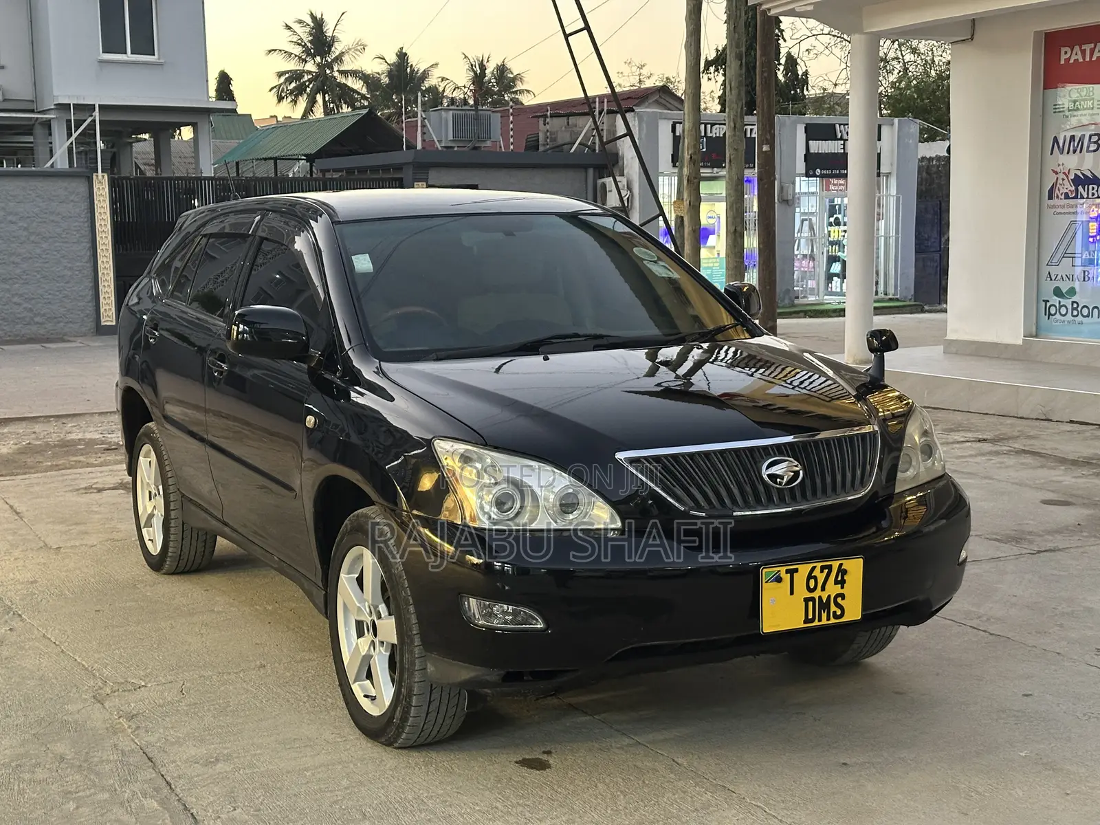 Toyota Harrier 2.4 2005 Black