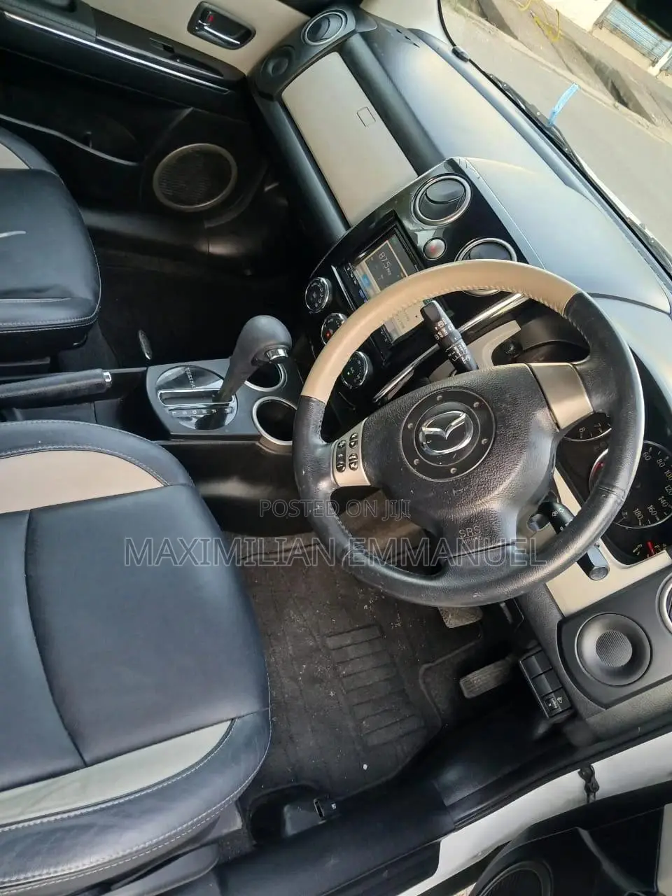 Mazda Verisa 2010 White