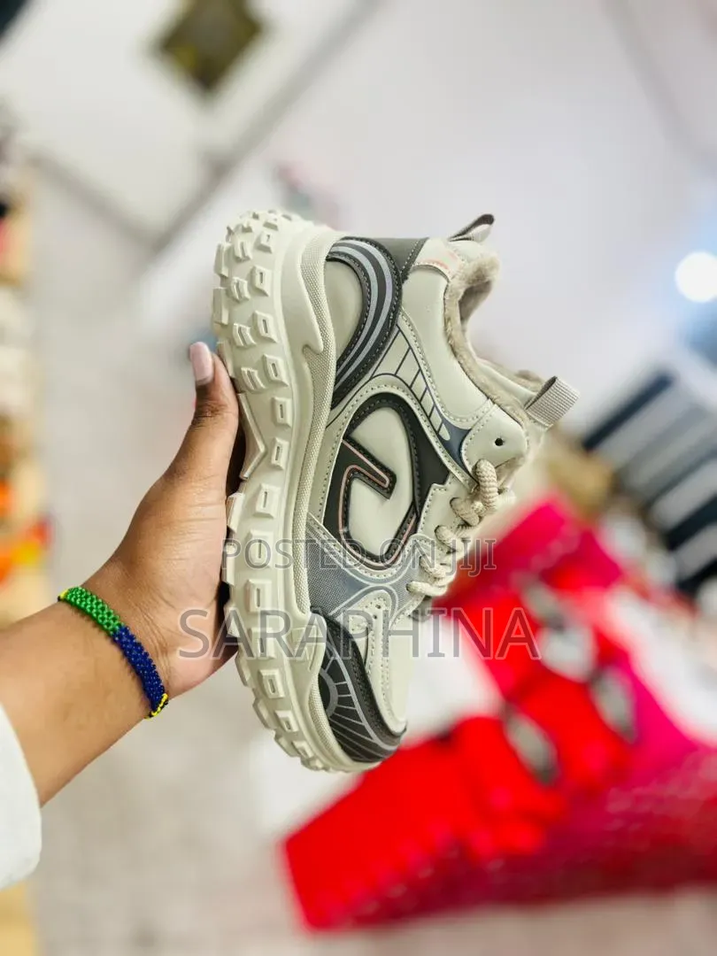 Travenda Classic Shop – Rubber Original