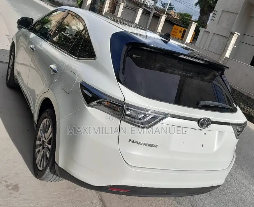Toyota Harrier 2015 White
