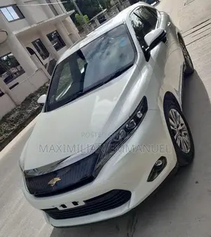 Toyota Harrier 2015 White