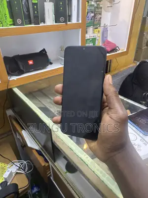 Tecno Spark 8C 64 GB Black