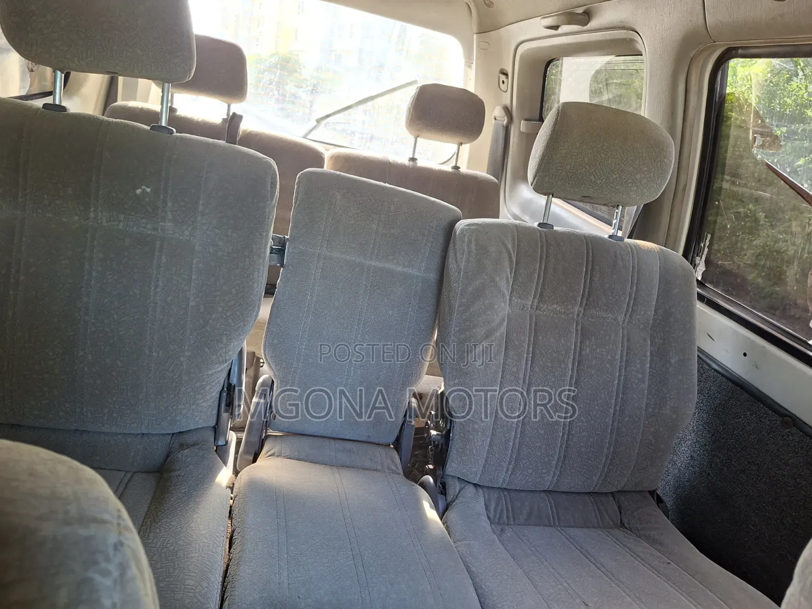Toyota Noah 2003 White