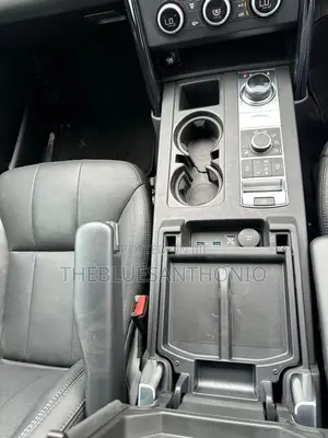 Land Rover Discovery 2020 Gray