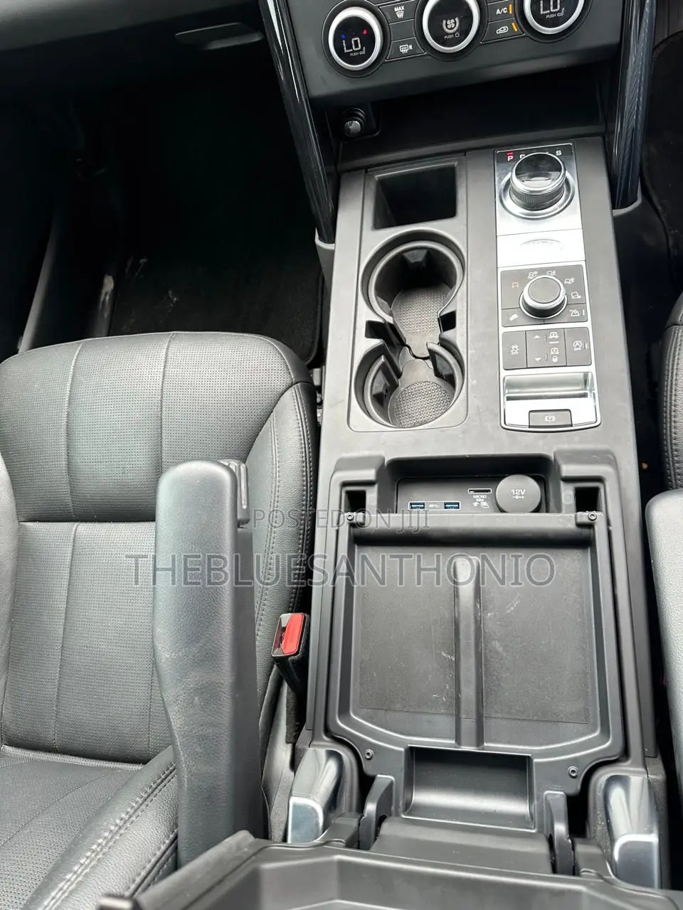 Land Rover Discovery 2020 Gray