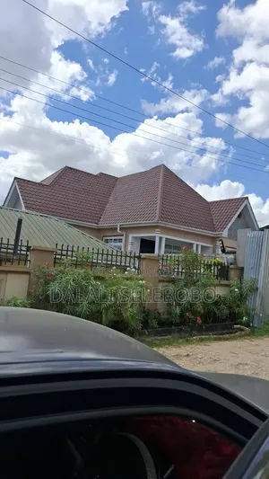 3bdrm Bungalow in Makongo Juu Ccm, Goba for sale