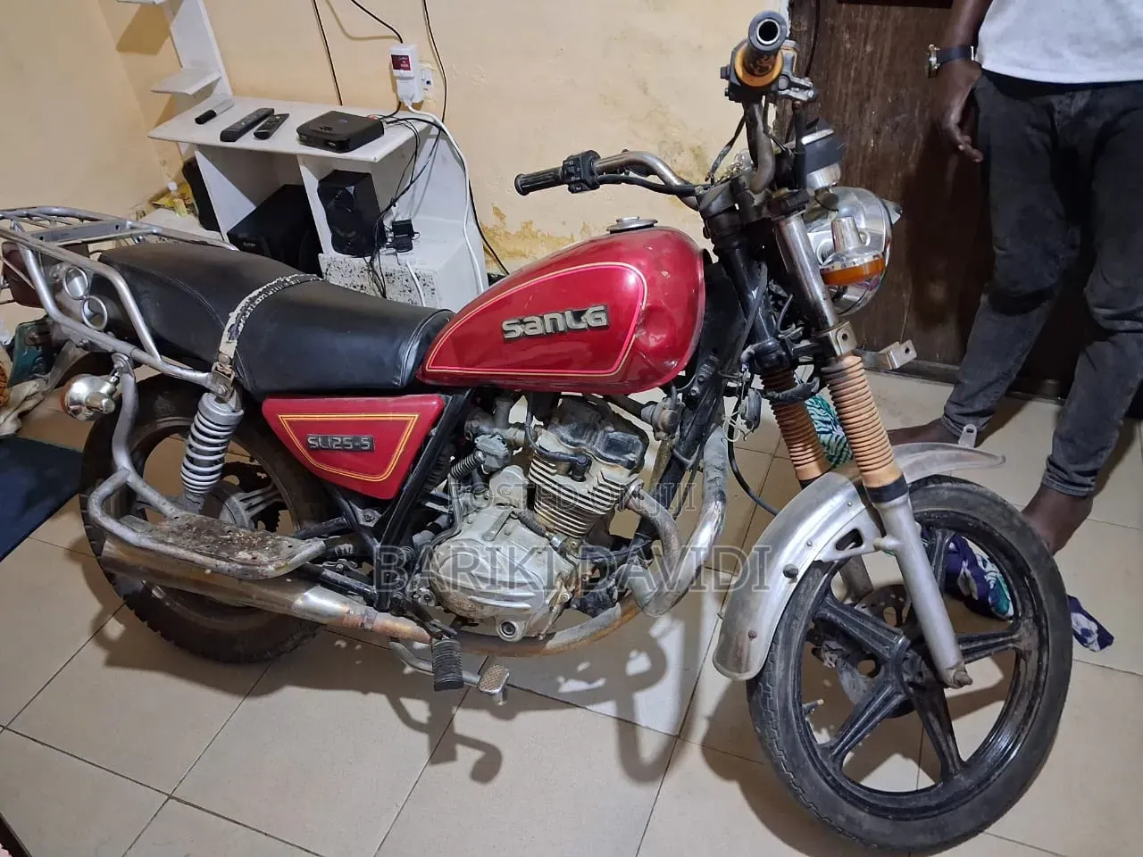 SanLG SL150-6 2011 Red