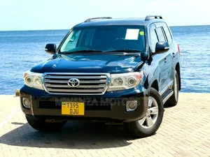 Toyota Land Cruiser 2014 Black