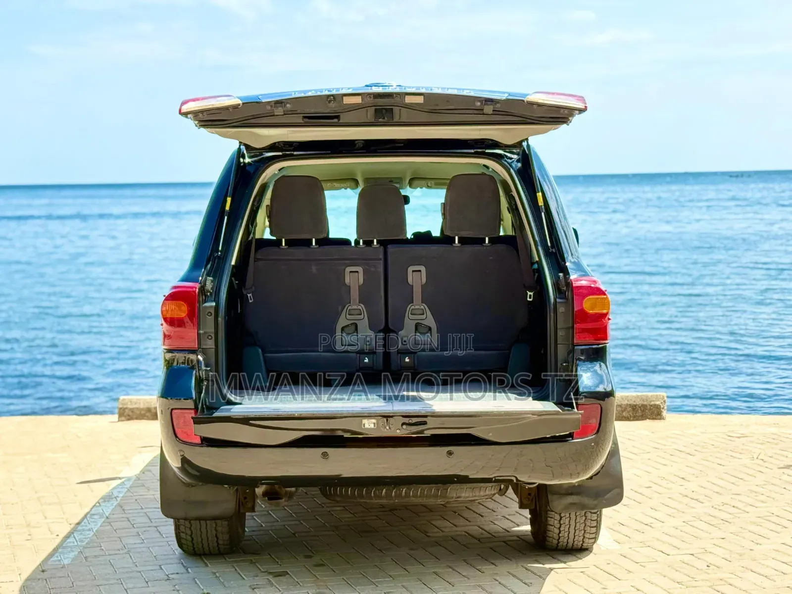 Toyota Land Cruiser 2014 Black