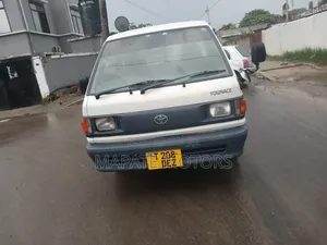 Toyota TownAce 2007 White