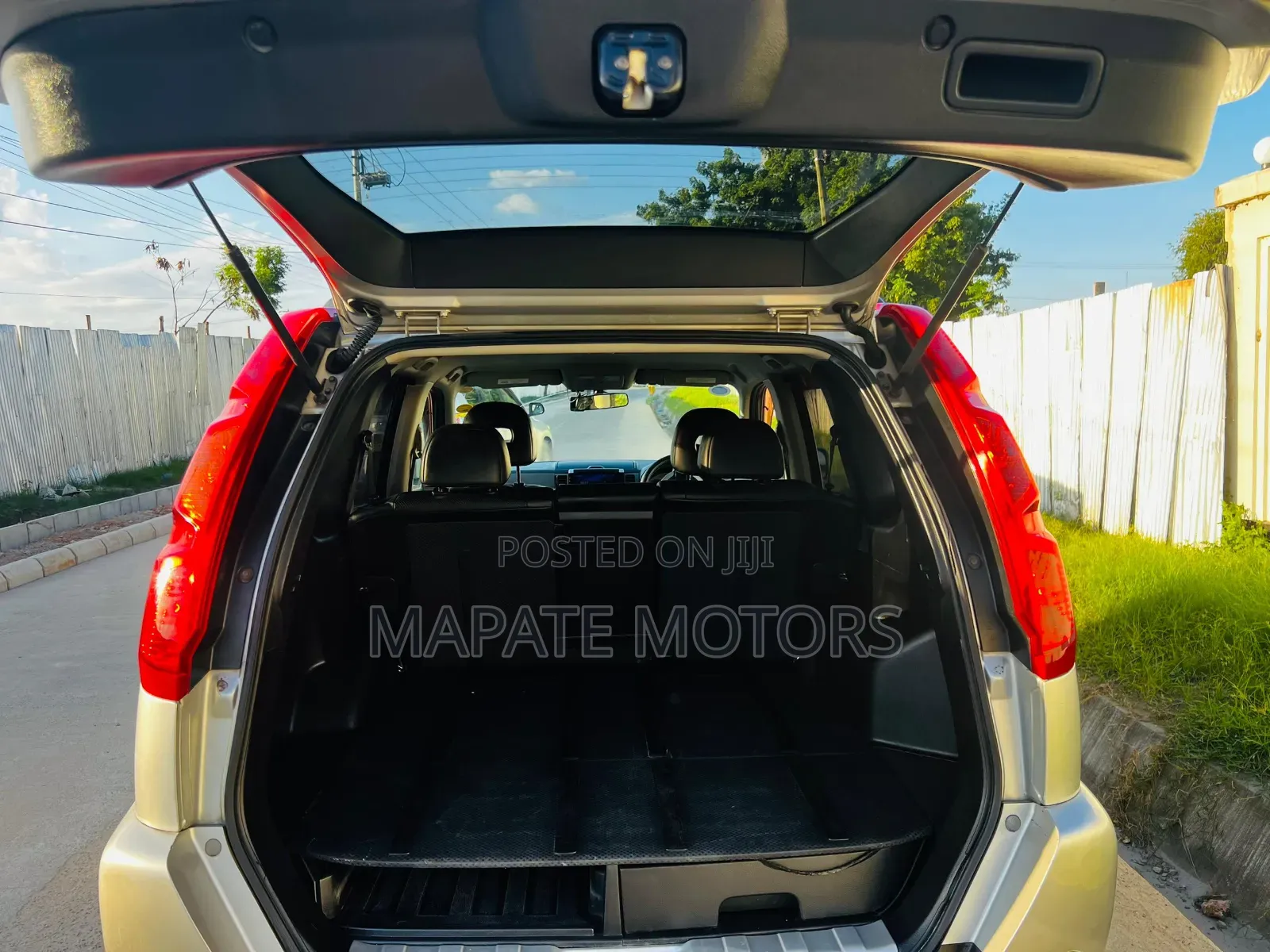 Nissan X-Trail 2.0 Automatic 2008 Silver