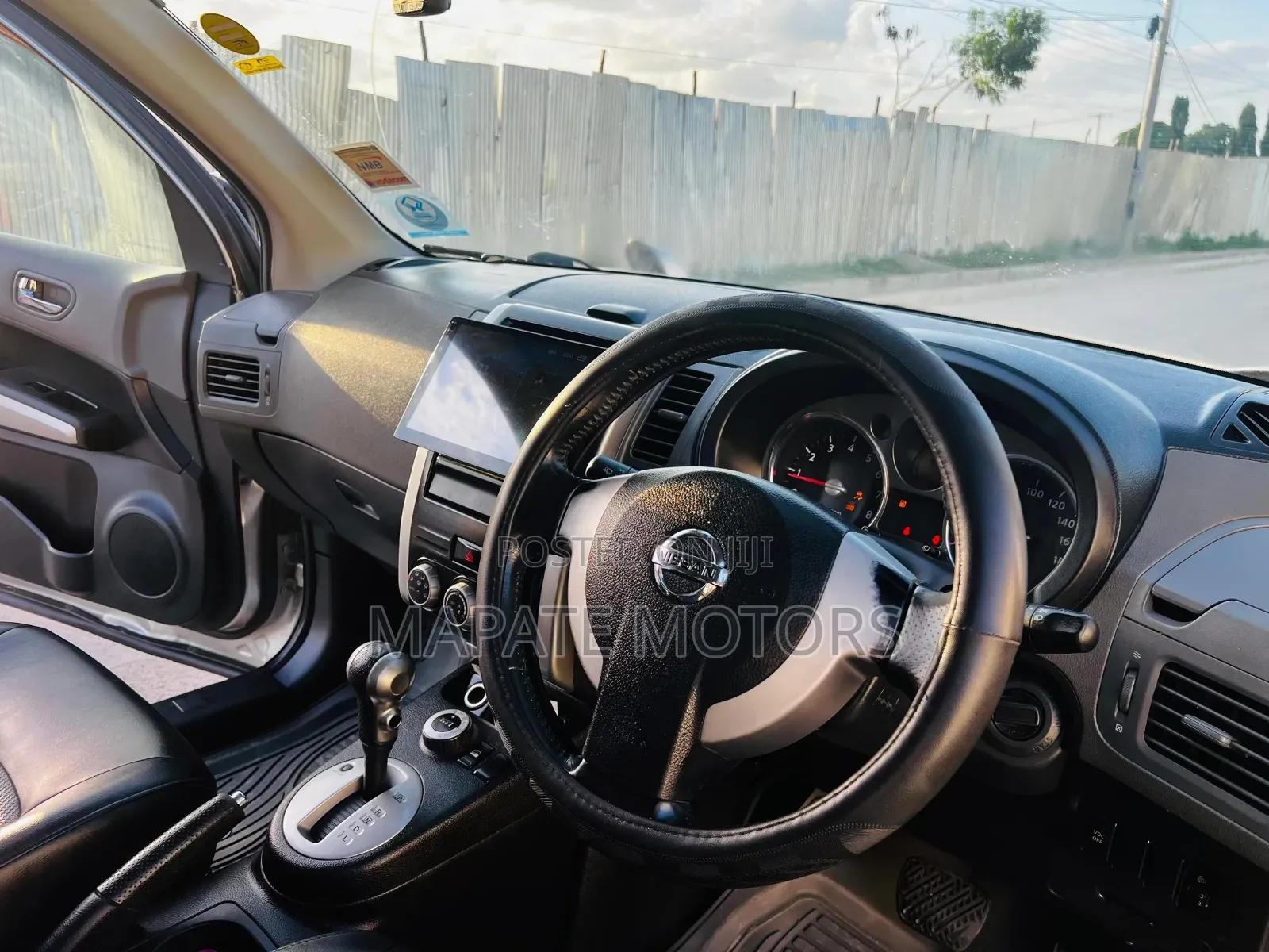 Nissan X-Trail 2.0 Automatic 2008 Silver