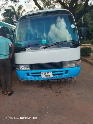 Toyota Coaster 2004 White