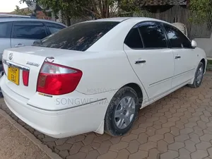 Toyota Premio 2.0 FWD 2003 White