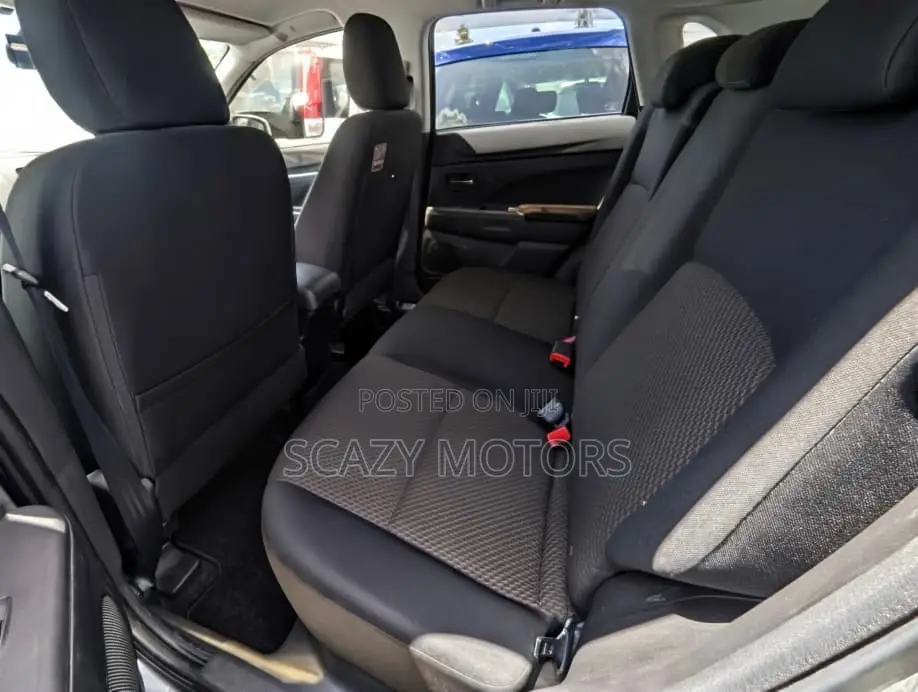 Mitsubishi RVR 2.0 2012 Gray