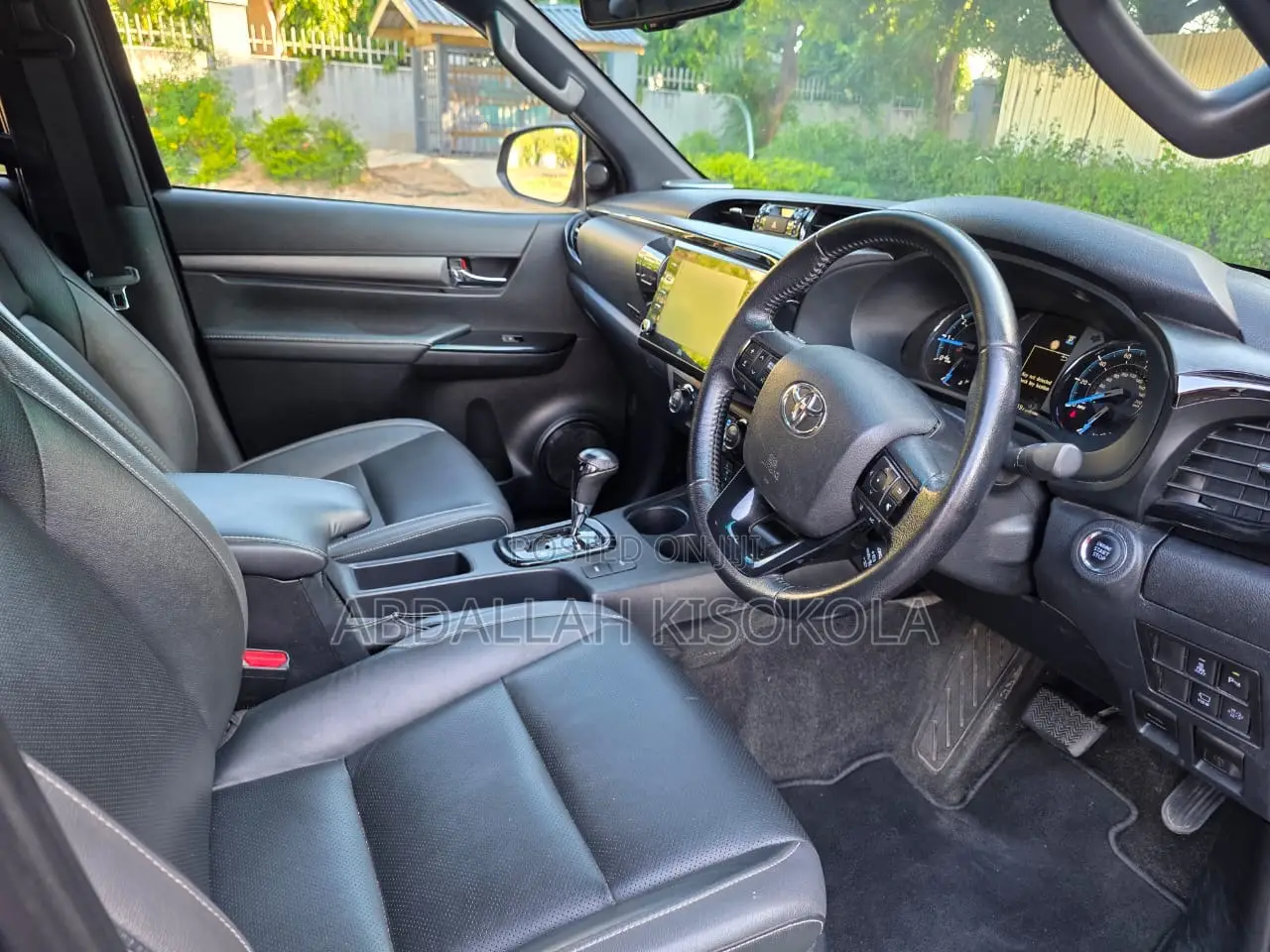 Toyota Hilux Revo Double Cab Deisel 2.8 AWD 2022 Black