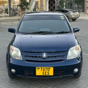 Toyota IST 2005 Blue