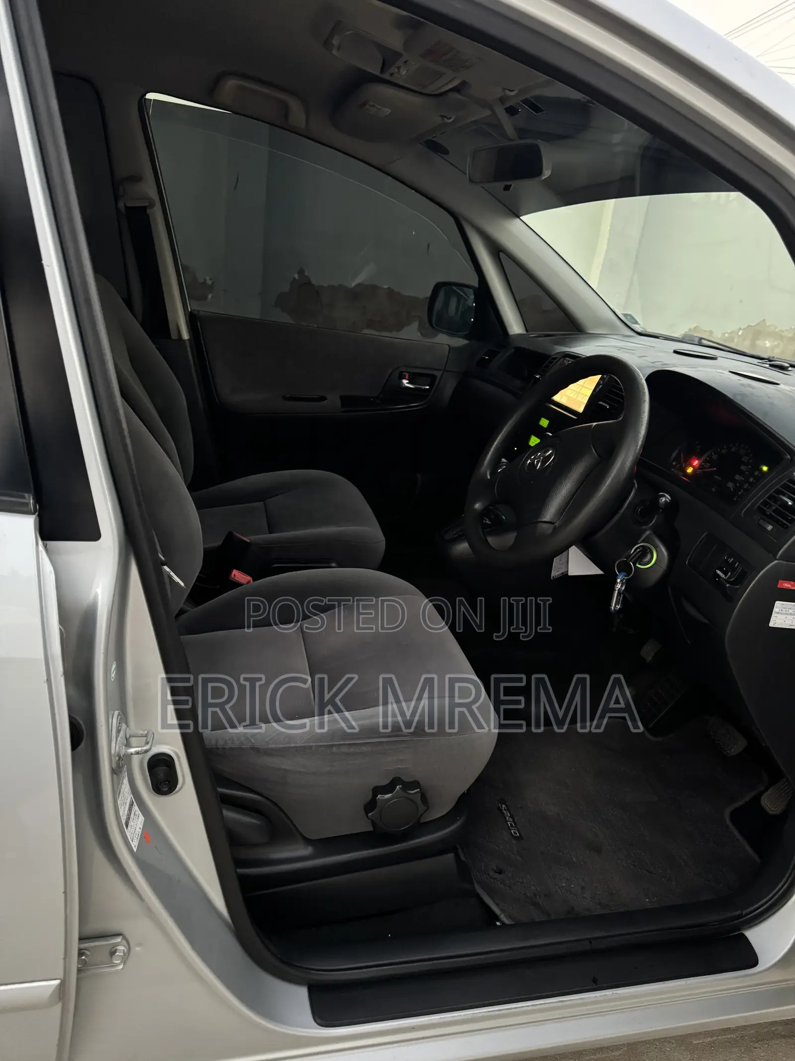 Toyota Corolla Spacio 2005 Silver