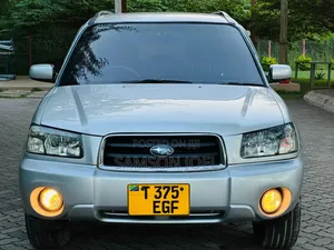 Subaru Forester 2004 Silver