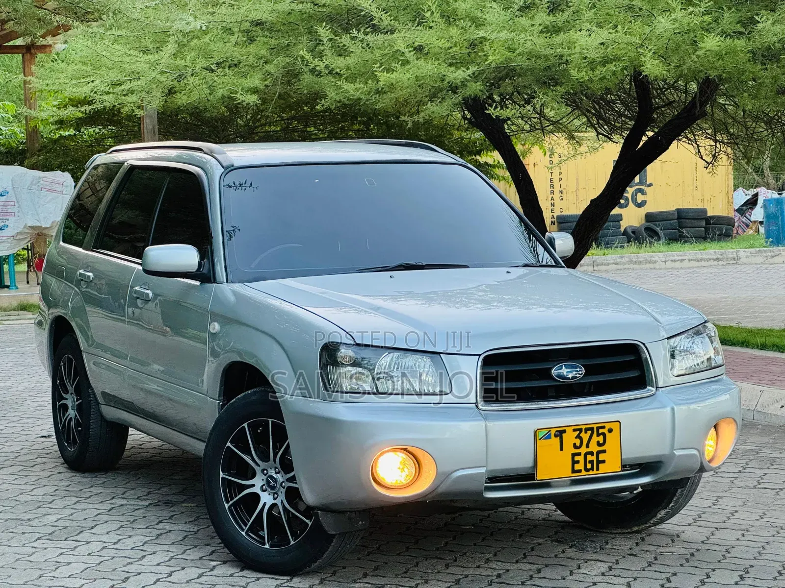 Subaru Forester 2004 Silver