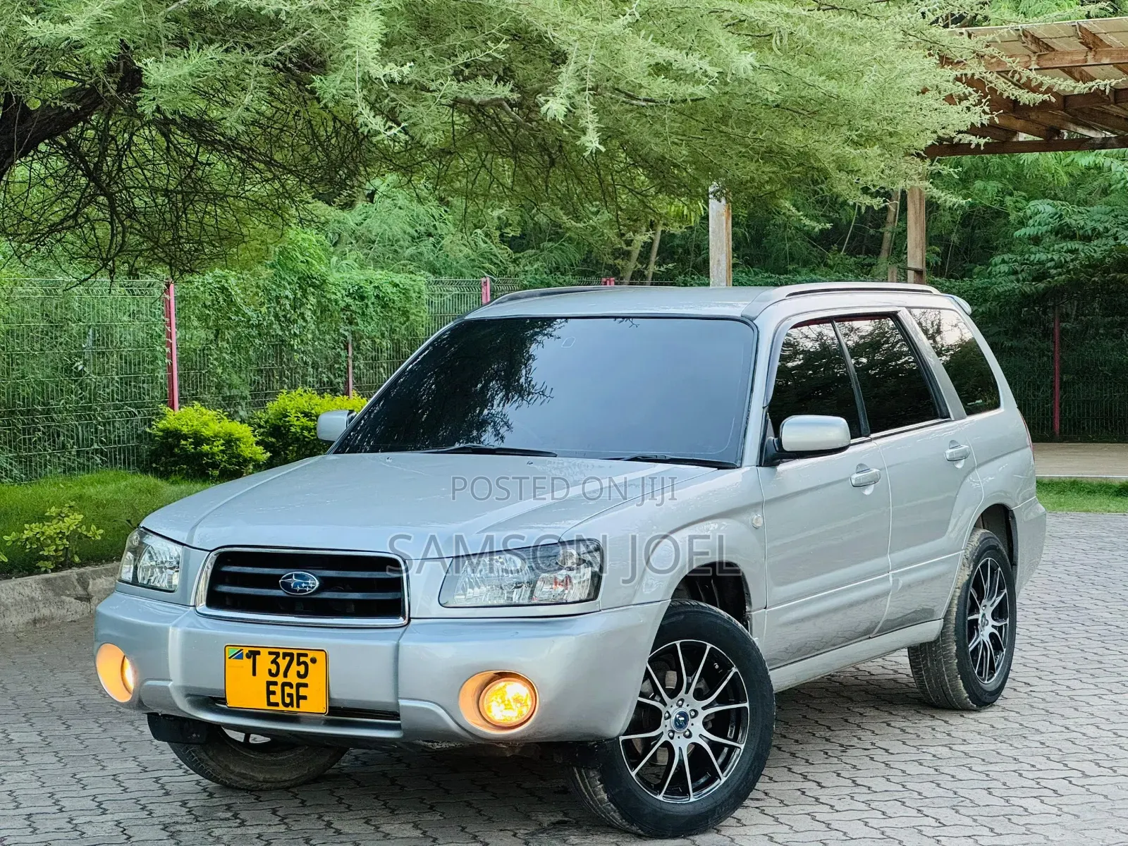 Subaru Forester 2004 Silver