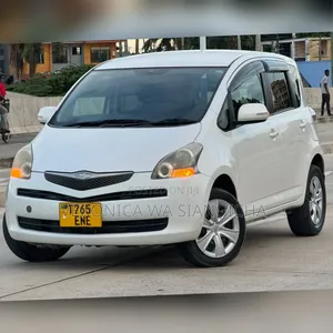 Toyota Ractis 2009 White