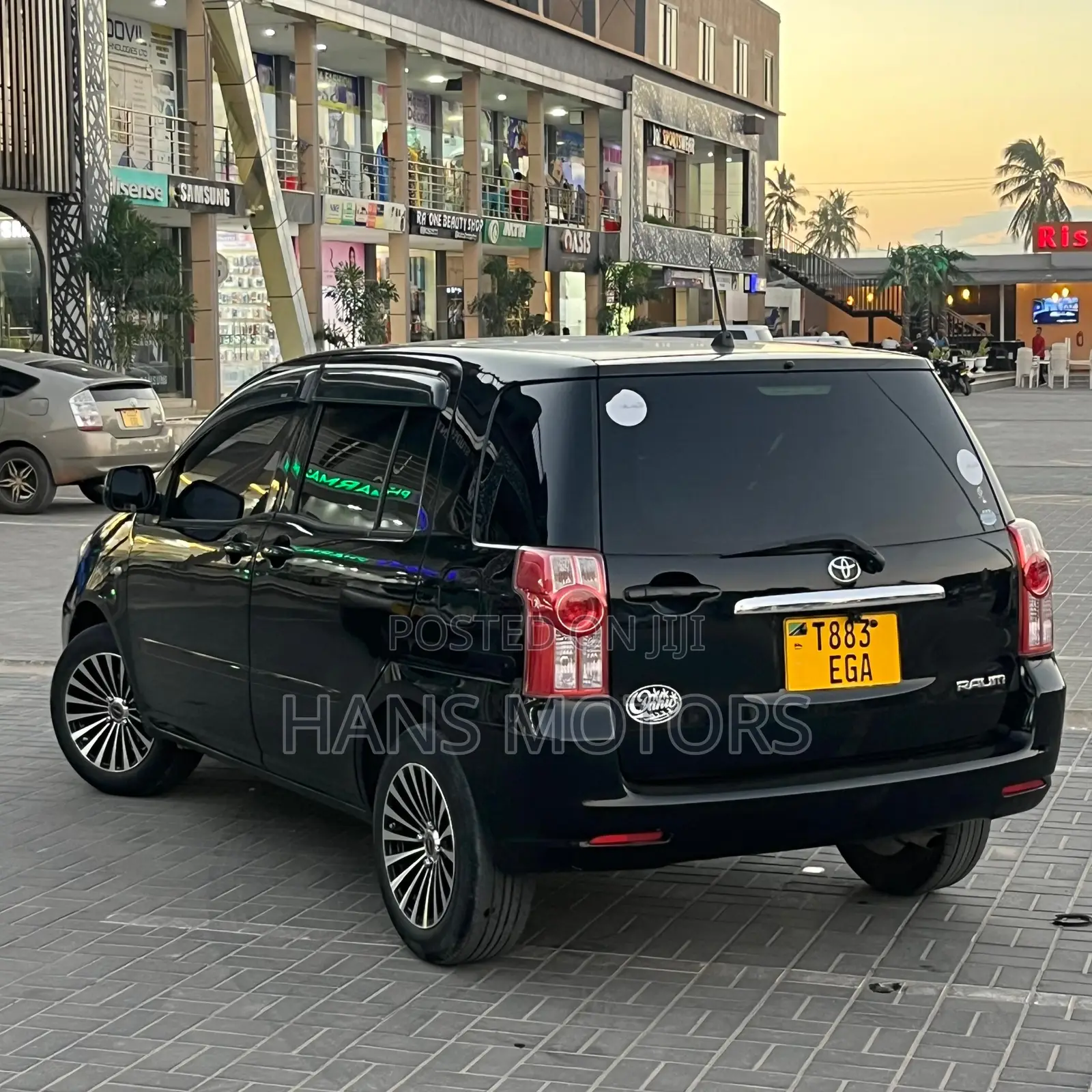 Toyota Raum 2009 Black