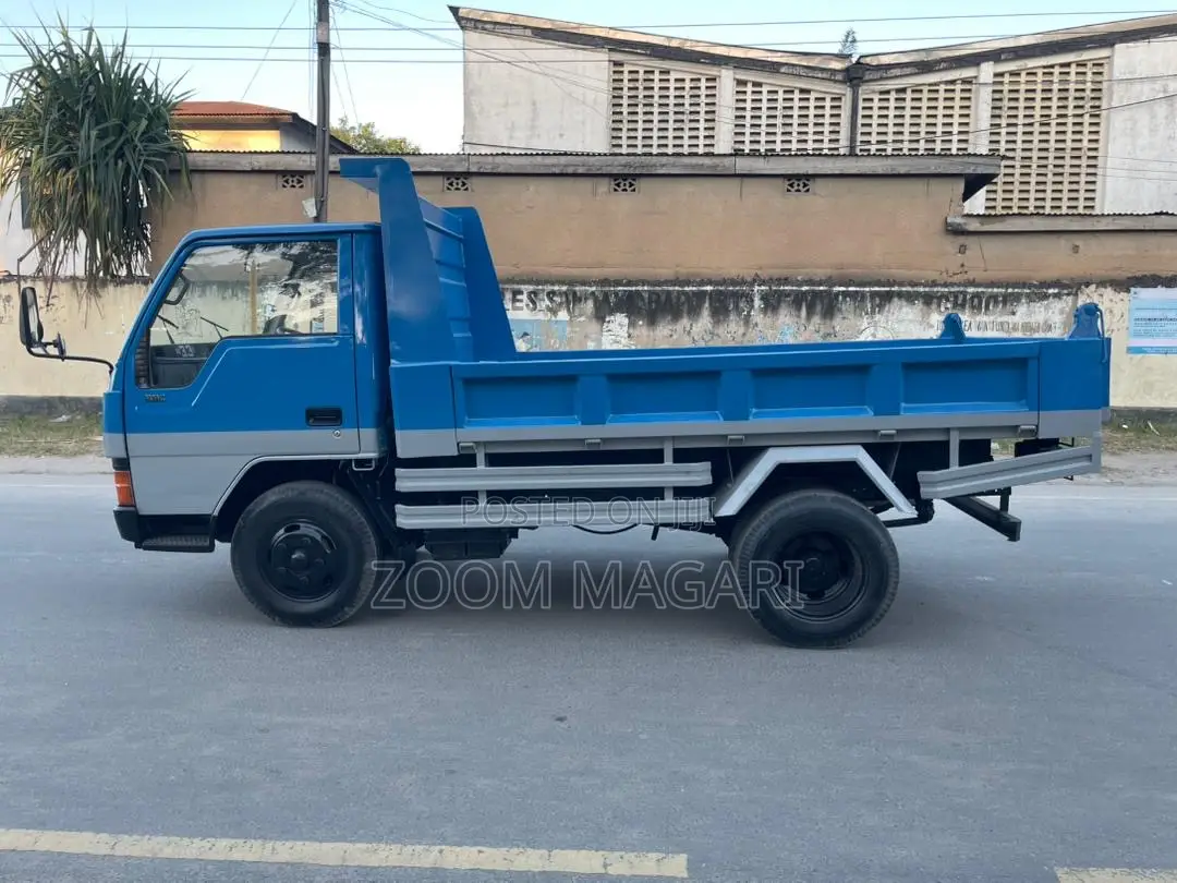 Mitsubishi Canter
