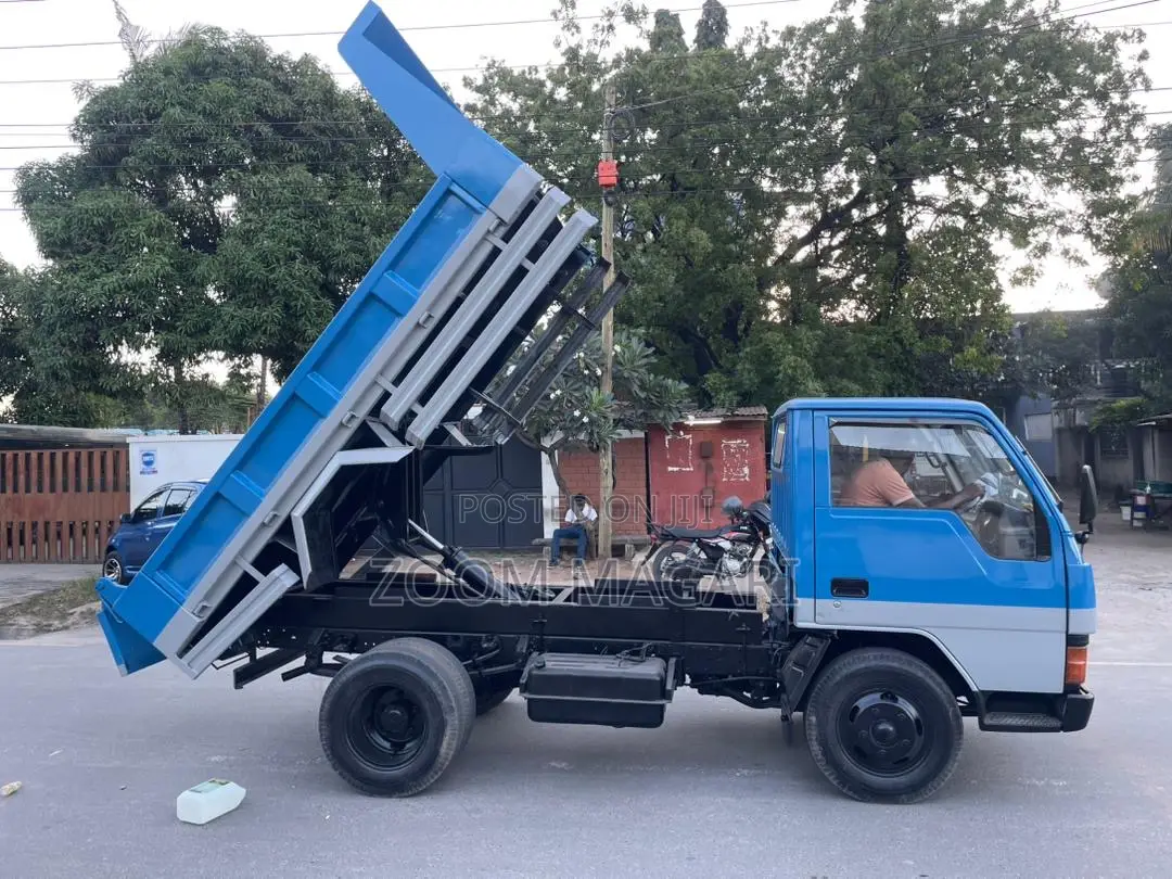 Mitsubishi Canter