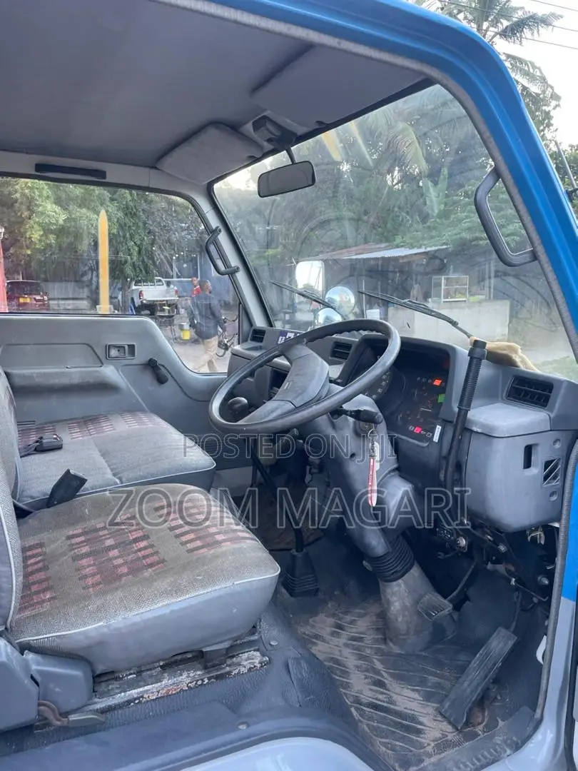 Mitsubishi Canter
