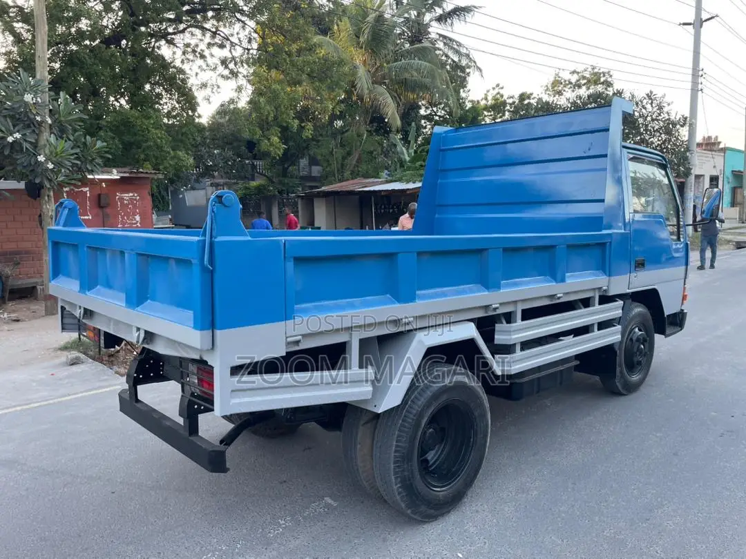 Mitsubishi Canter