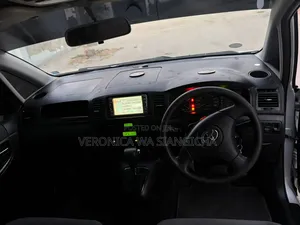 Toyota Corolla Spacio 2004