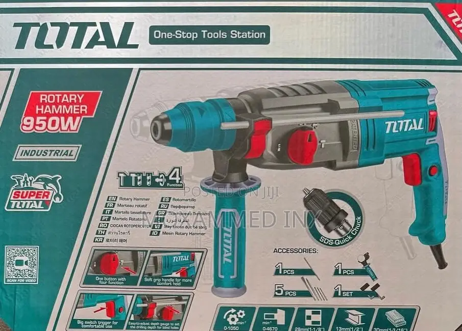 Total Industrial Rotary Hammer Drill With a 950w