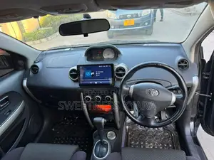 Toyota IST 2004 Black