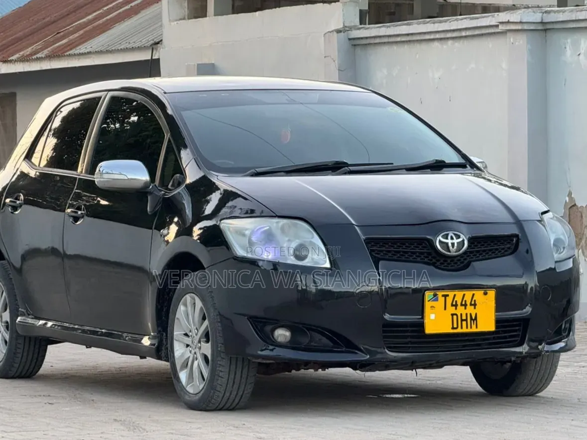 Toyota Auris 2006 Black